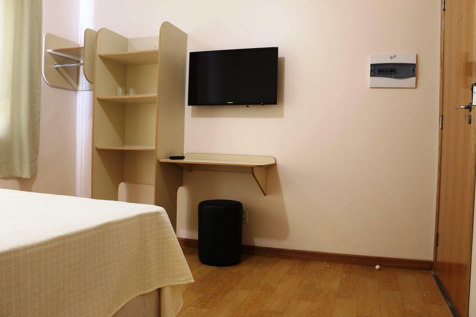 Vespasiano Hotel Telemaco Borba Bagian luar foto